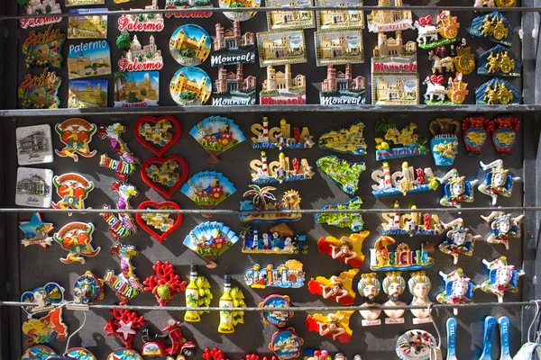Monreale Italy October 2019 Colorful Souvenir Magnets Gift Shop Monreale — 스톡 사진