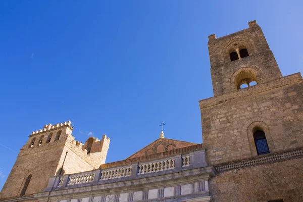 Catedral Monreale Con Estatua Virgen Sicilia Italia — Foto de Stock