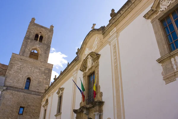 Gebäude Der Gemeinde Monreale Sizilien Italien — Stockfoto