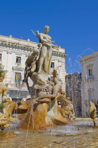 Fountain Artemis Piazza Archimede Syracuse Szicília Olaszország — Stock Fotó