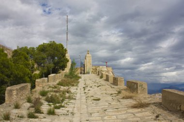 Alicante, İspanya 'daki Saint Ferdinand Kalesi