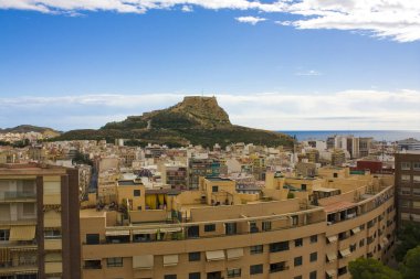 İspanya Alicante 'de güneşli bir günde Panorama