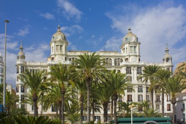 İspanya 'nın Alicante kentindeki Carbonell Malikânesi (Casa Carbonell) 