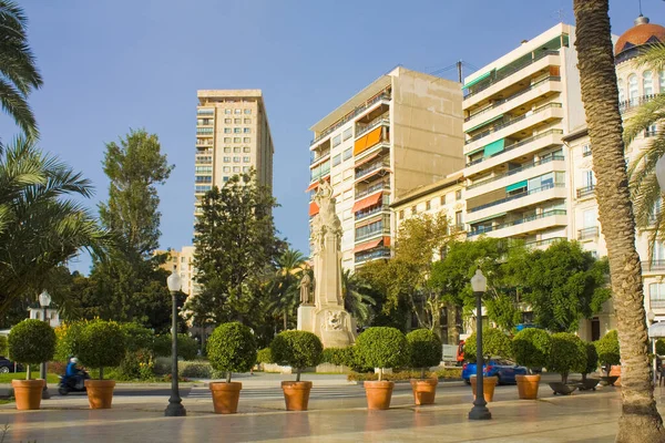 Monumento José Canalejas Explanada Espana Por Vicente Banuls Alicante Espanha — Fotografia de Stock