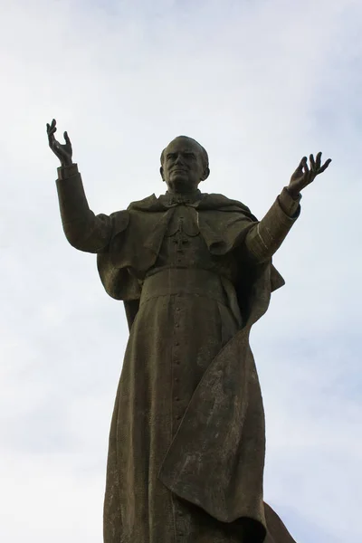 Madrid Spain January 2020 Sculpture Paul Almudena Cathedral Madrid Spain — Stock Photo, Image