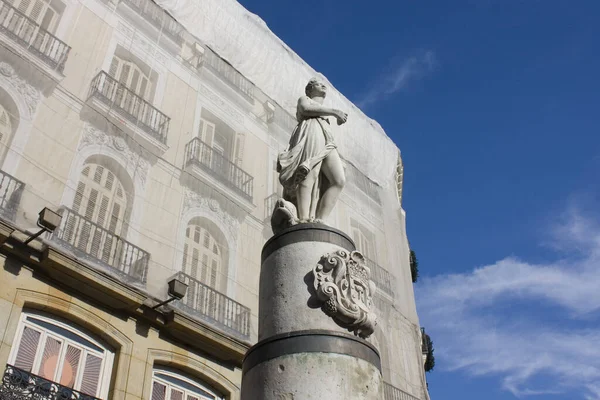 Standbeeld Van Mariblanca Puerta Del Sol Madrid Spanje — Stockfoto