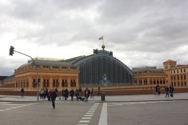 MADRID, İspanya - 17 Ocak 2020: Madrid Atocha Tren İstasyonu