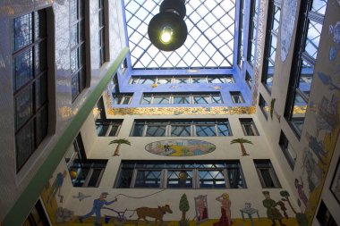 LEIPZIG, Almanya - 9 Mart 2020: Specks Hof - Leipzig, Almanya 'da eski bir alışveriş geçidi