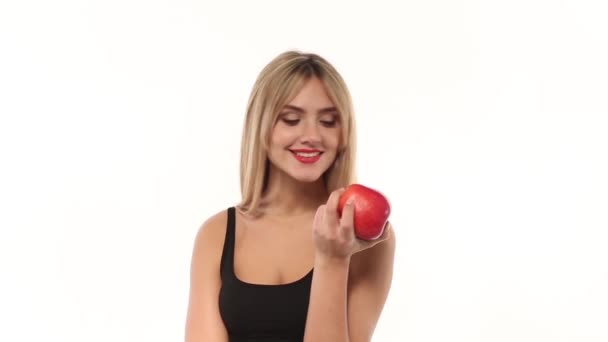 Jabłko jedzenie kobieta — Wideo stockowe