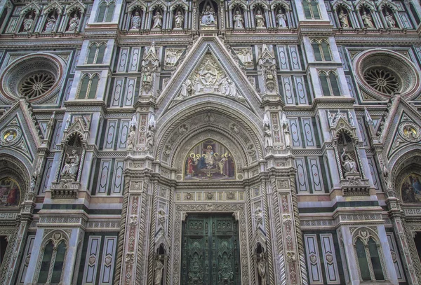Santa Maria del Fiore, la iglesia principal de Florencia —  Fotos de Stock