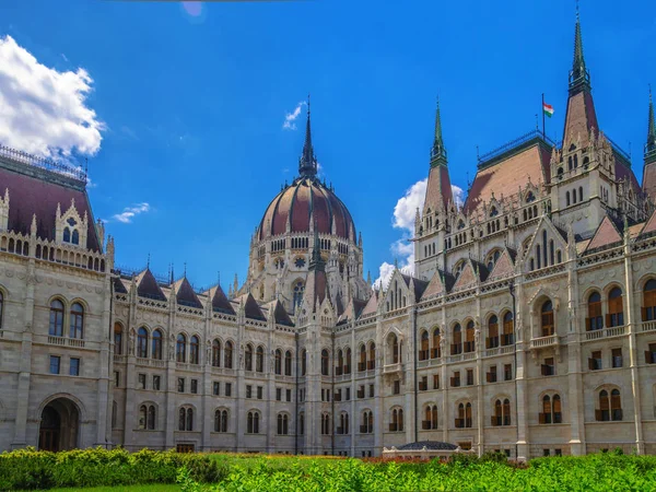 Homlokzati budapesti Országház — Stock Fotó