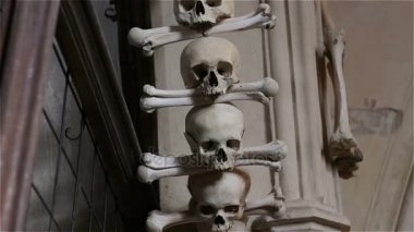 Çek Cumhuriyeti. Kutna Hora. Kafatası ve kemik şapelimiz Kutna Hora içinde