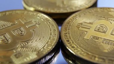 Altın bitcoin dik planı, bitcoins dönüşü