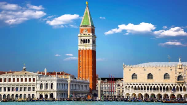 Natursköna Landskap Venetianska Grand Canal Campanile Bell Tower — Stockvideo