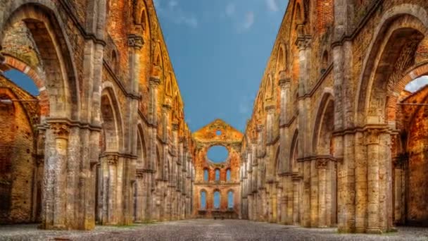 イタリア トスカーナ州サンガルガーノの古代修道院の遺跡 — ストック動画