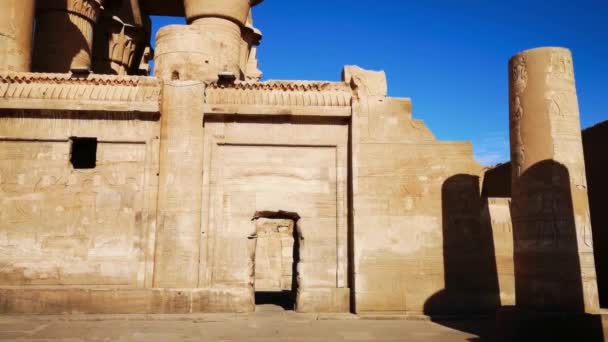 Kom-Ombo, Mısır 'daki antik Sebek tapınağının kalıntıları.. — Stok video