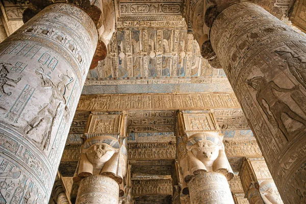 Belo Interior Templo Dendera Templo Hathor Egito Dendera Templo Egípcio — Fotografia de Stock