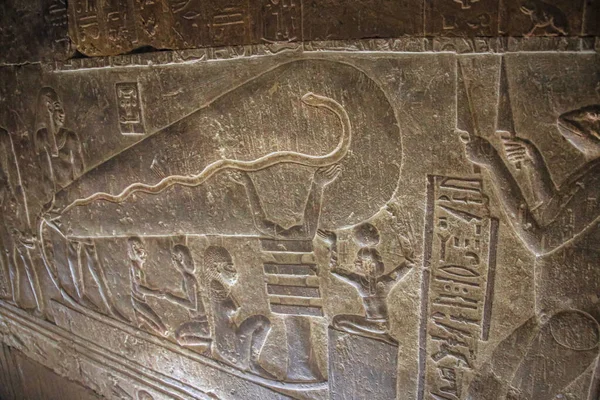 Mysterious Murals Walls Temple Dendera Hathor City Ken Electric Lamps — Stock Photo, Image