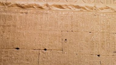 Eski Mısır yazıları, Mısır hiyeroglifleri, duvar yazıtları