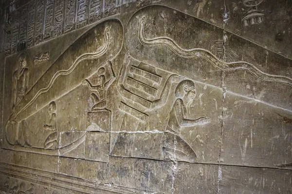 Mystérieuses Peintures Murales Sur Les Murs Temple Dendera Hathor Près — Photo