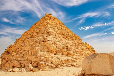 Antik Mycerinus Piramidi, Giza 'da Menkaur, Mısır.