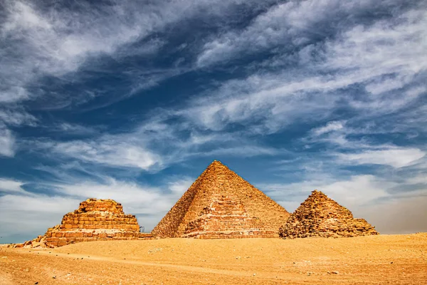 Oude Piramide Van Mycerinus Menkaura Piramides Van Koninginnen Menkaurev Giza — Stockfoto