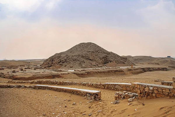 Oude Ruïnes Buurt Van Piramide Van Joseph Eerste Piramide Sahara — Stockfoto