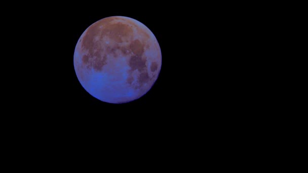 Temps de pleine lune bleue, mouvement — Video