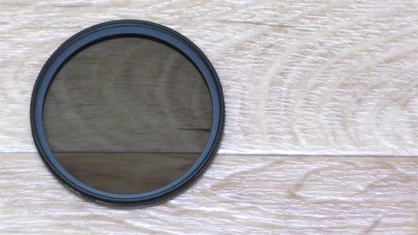 Circulaire polarisator Filter voor de cameralens — Stockvideo
