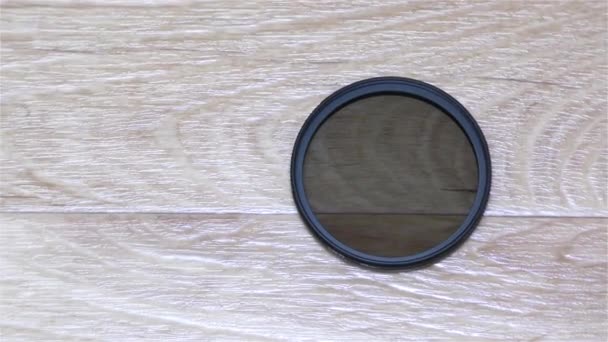 Фільтр циркулярного поляризатора для об'єктива камери — стокове відео