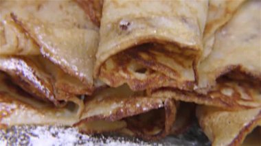 Lezzetli gözleme rulo tepesi, ev yapımı çilek reçeli ayrıntı, closeup ile