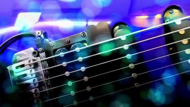 Gitáros Játszik Rock Electric Guitar Absztrakt Gitár Close Light — Stock videók