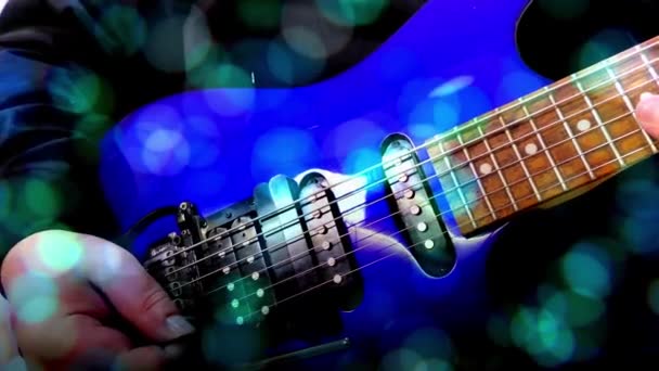 Guitarrista Toca Guitarra Elétrica Rock Guitarra Abstrata Close Luz — Vídeo de Stock