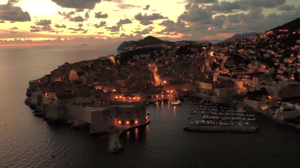 Vista Aérea Del Casco Antiguo Dubrovnik Croacia Imágenes Aviones Tripulados — Vídeo de stock