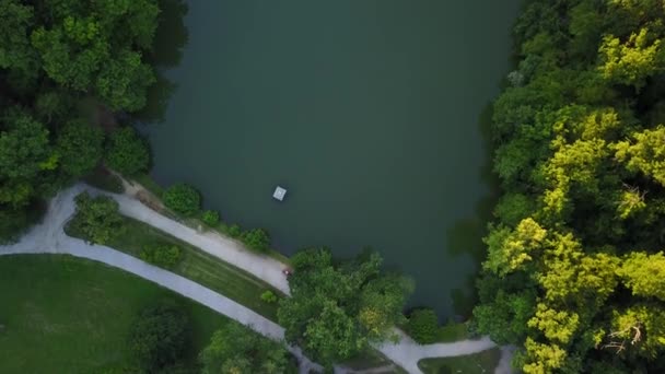 克罗地亚萨格勒布Maksimir公园的空中景观 — 图库视频影像