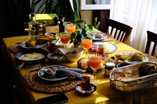 Desayuno Pascua Ambiente Acogedor Hogar Mesa Desayuno Caliente — Foto de Stock