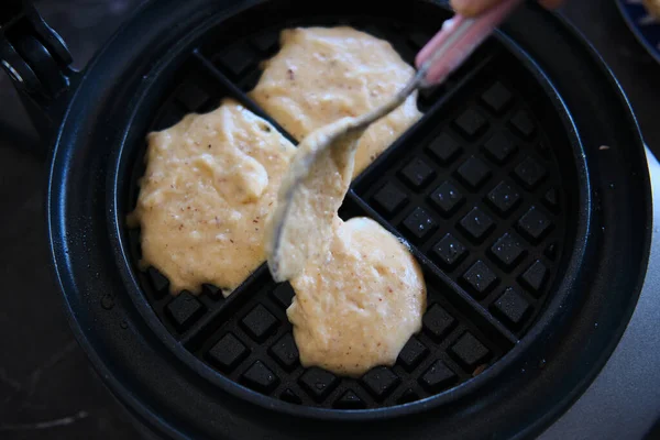 Ev yapımı, sağlıklı waffle 'lar.
