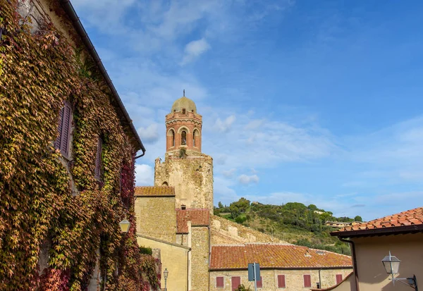 Oude Italiaanse dorp — Stockfoto