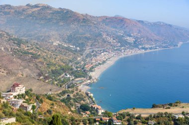 Taormina, Sicilya, İtalya, panoramik plaj manzara