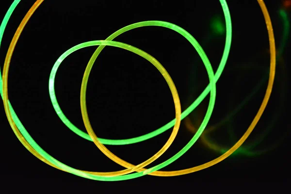 Draad Met Groen Rood Licht Een Lichtgeleidingsdraad Met Verschillende Lichttransmissie — Stockfoto