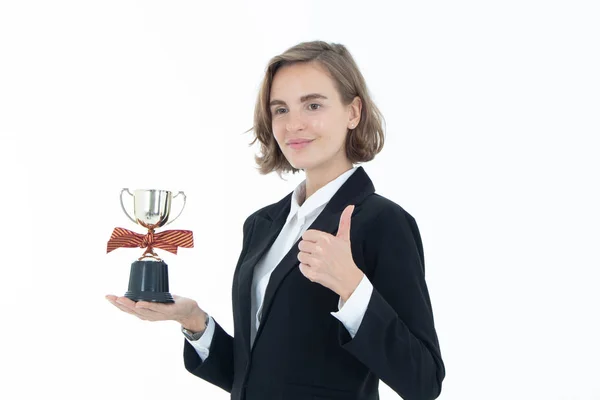 Portret van succesvolle zakenvrouw hoding trofee op witte iso — Stockfoto