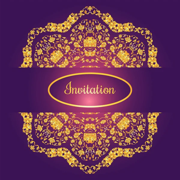 Virágos díszített meghívó, antik arany luxus vintage dísz a lila gradiens háttér, viktoriánus banner, damaszt barokk stílusú füzet, divat minta, sablon design — Stock Vector