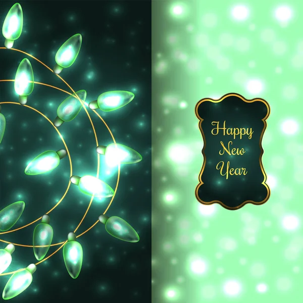 Unsur-unsur Green Glowing Christmas Lights.Vector berwarna dapat digunakan sebagai latar belakang untuk dekorasi Tahun Baru. Holiday Illustration, garland listrik bercahaya, bola lampu mengkilap dan kawat - Stok Vektor