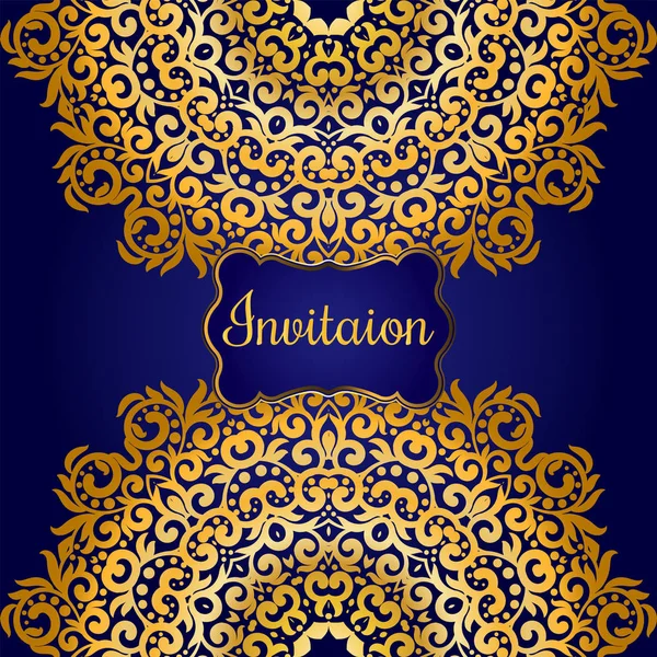 Tarjeta de invitación de oro rico en el estilo indio. Tarjetas Bohemia con mandalas. Azul real y oro. Plantilla única para diseño o telón de fondo — Archivo Imágenes Vectoriales