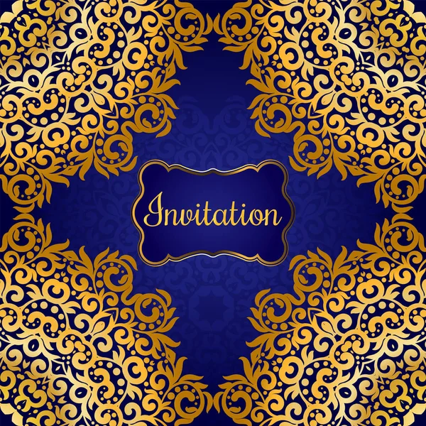 Carte d'invitation riche en or dans le style indien. Cartes Bohème avec mandalas. Ornement bleu royal et froid. Modèle unique pour la conception ou la toile de fond — Image vectorielle