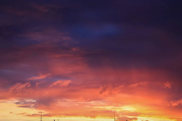 Sonnenaufgang Schöne Wolken Himmel Farbverlauf Von Violett Orange — Stockfoto
