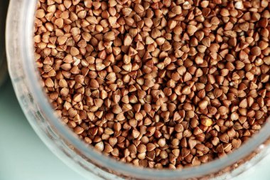 Karabuğday dokusu kapanıyor. Coronavirüs ile gerekli malların eksikliği.