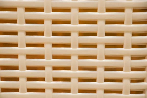Textuur Van Een Gele Plastic Rieten Mand Closeup — Stockfoto