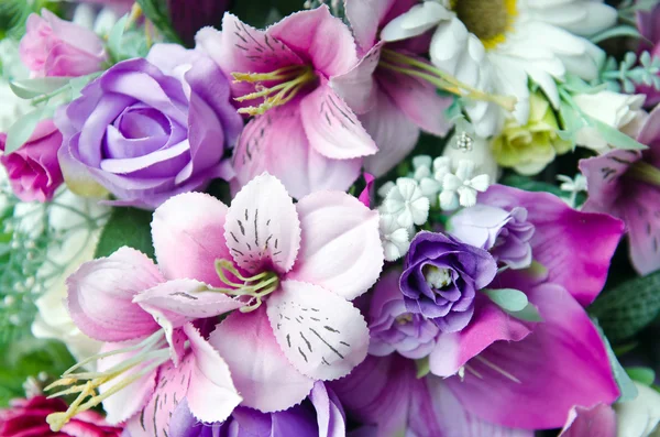 Kilka kwiatów układ do dekoracji — Zdjęcie stockowe