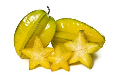 Star elma meyve ile yarım kesit üzerinde beyaz izole